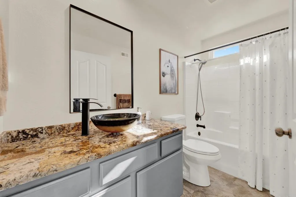 https://cdn.realtyfeed.com/cdn/127/306665777/7f524eb96a17def8a95a639e3ed6ea5c.webp