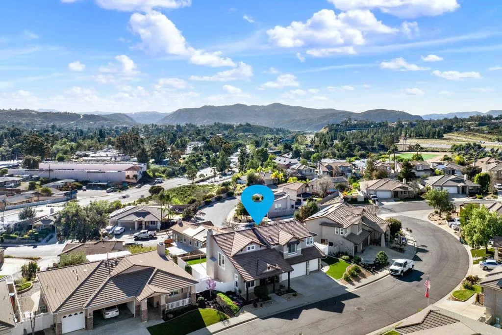 https://cdn.realtyfeed.com/cdn/127/306665777/8065a6058be58c3a75200528fcbef3cc.webp