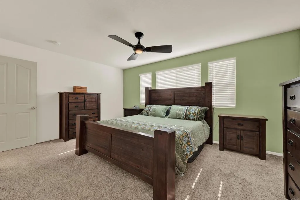 https://cdn.realtyfeed.com/cdn/127/306665777/9af979cacdb00095644b02456f3444f8.webp