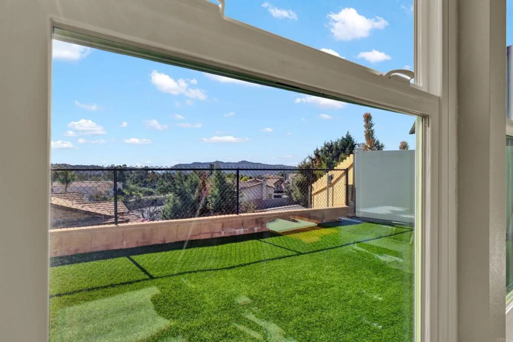 https://cdn.realtyfeed.com/cdn/127/306665777/af20a92a4dd703dc1c9b1ec038281831.webp