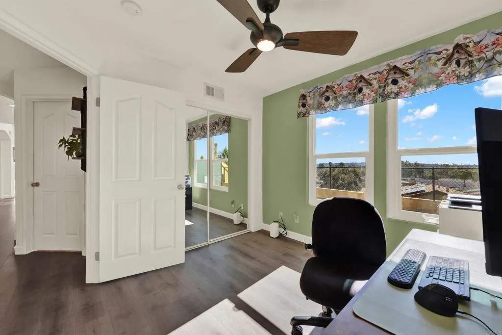 https://cdn.realtyfeed.com/cdn/127/306665777/c4cfae16864e75c9f932ba317e81b334.webp