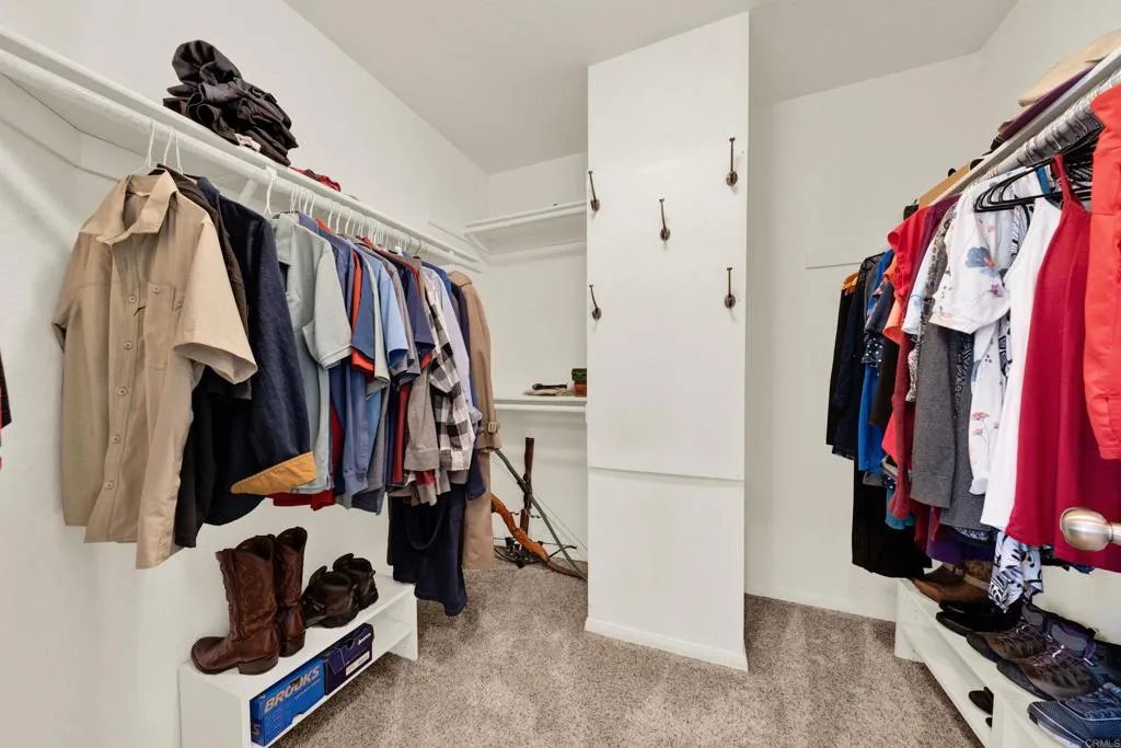 https://cdn.realtyfeed.com/cdn/127/306665777/cc14cfa55726cf2bc5f48c714086e181.webp