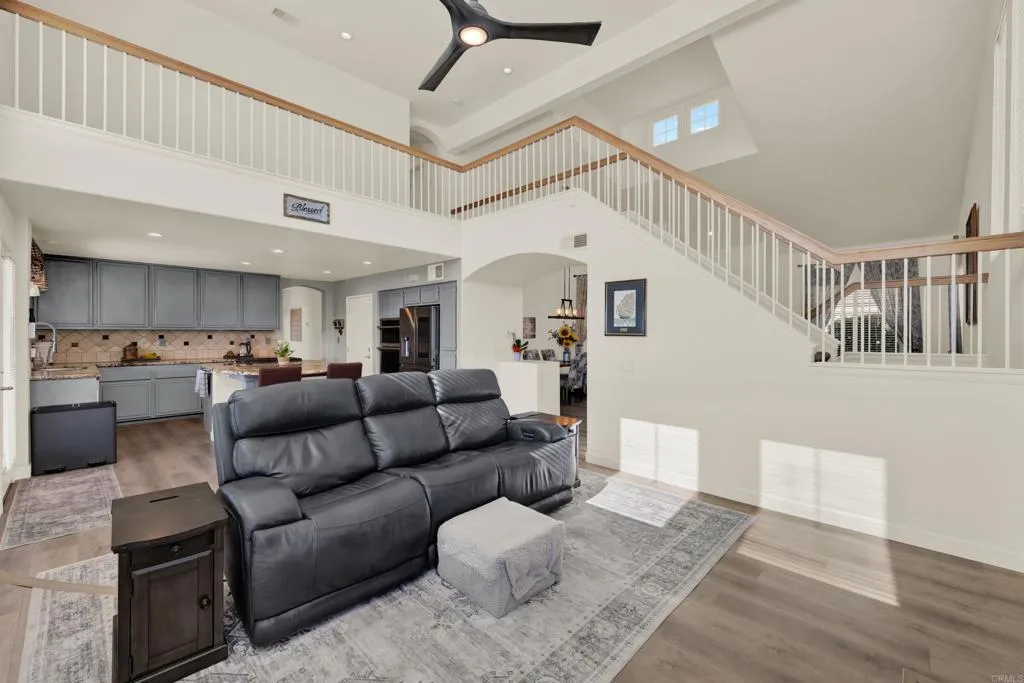 https://cdn.realtyfeed.com/cdn/127/306665777/daf3c5b3e2b0fe9cde2615f86623ee21.webp