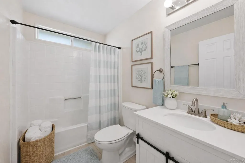 https://cdn.realtyfeed.com/cdn/127/306665871/b5a903f9ce5b413927ac1124fb7e17c2.webp