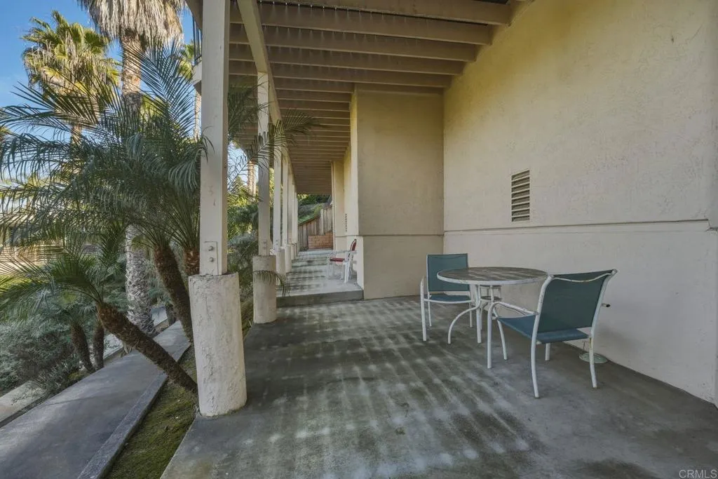 https://cdn.realtyfeed.com/cdn/127/306665873/7f8eb18277a05bb251636493d98c65ce.webp
