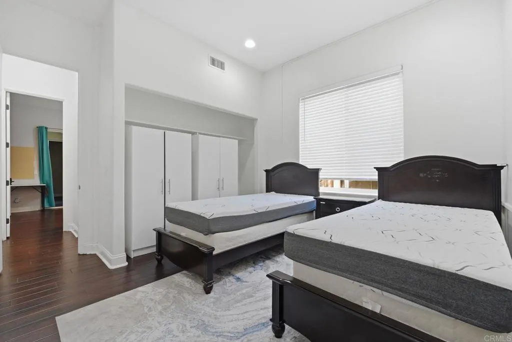https://cdn.realtyfeed.com/cdn/127/306665926/4edba69fe8213860fc817a66fc29510e.webp