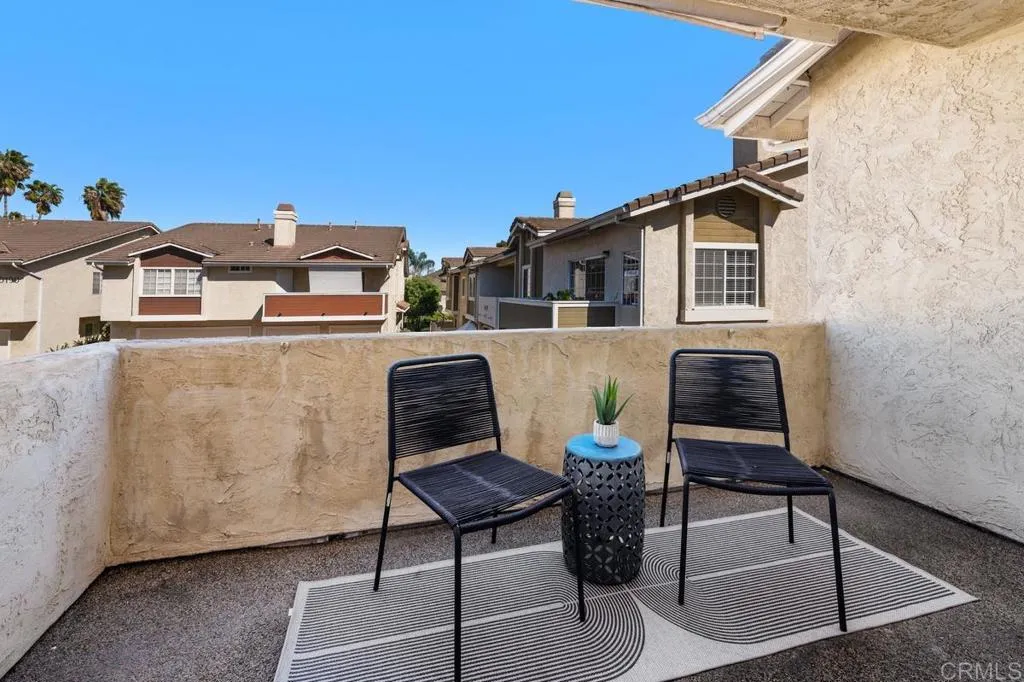 https://cdn.realtyfeed.com/cdn/127/306665936/23350ce5a3304f5d3d84d6fc6be0646e.webp