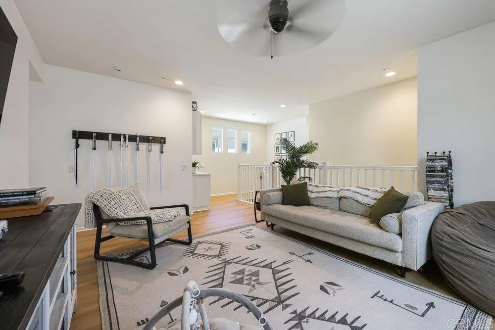 https://cdn.realtyfeed.com/cdn/127/306665939/5fea2d550903ca02d515edfeca407382.webp