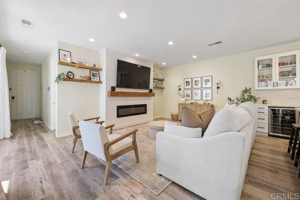 https://cdn.realtyfeed.com/cdn/127/306665939/f83710b9c77530b5515e4d13e75e2b2a.webp