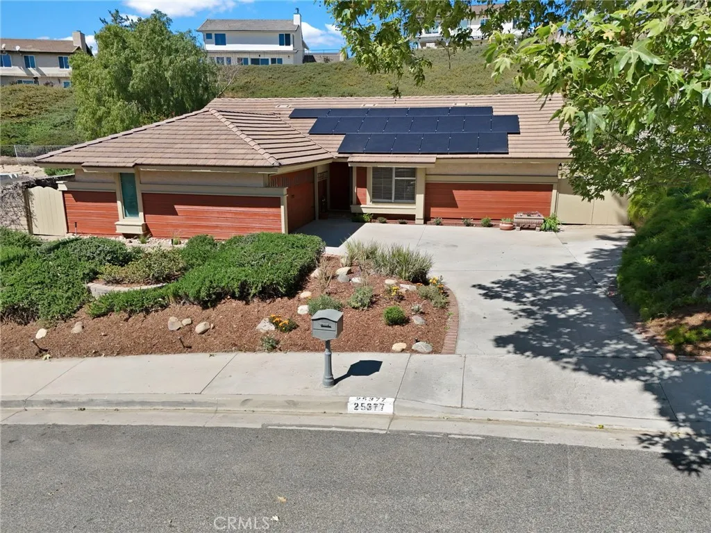 25377 Fortuna, Valencia, CA 91355 - Main photo, Valencia, CA