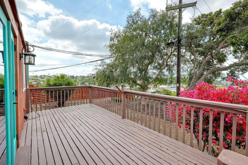 https://cdn.realtyfeed.com/cdn/127/306666011/391dc0591f5f4445362beb827be869e8.webp