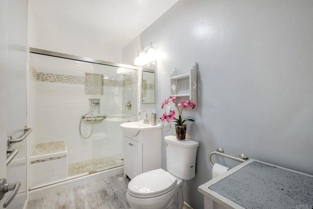 https://cdn.realtyfeed.com/cdn/127/306666011/6c20aba300894b4d322fdcb29b83e5b4.webp