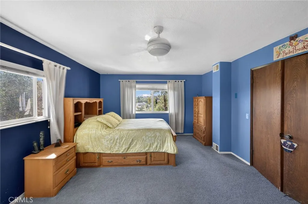 https://cdn.realtyfeed.com/cdn/127/306666018/296eb50e2886246cffac38f1159f4ff6.webp