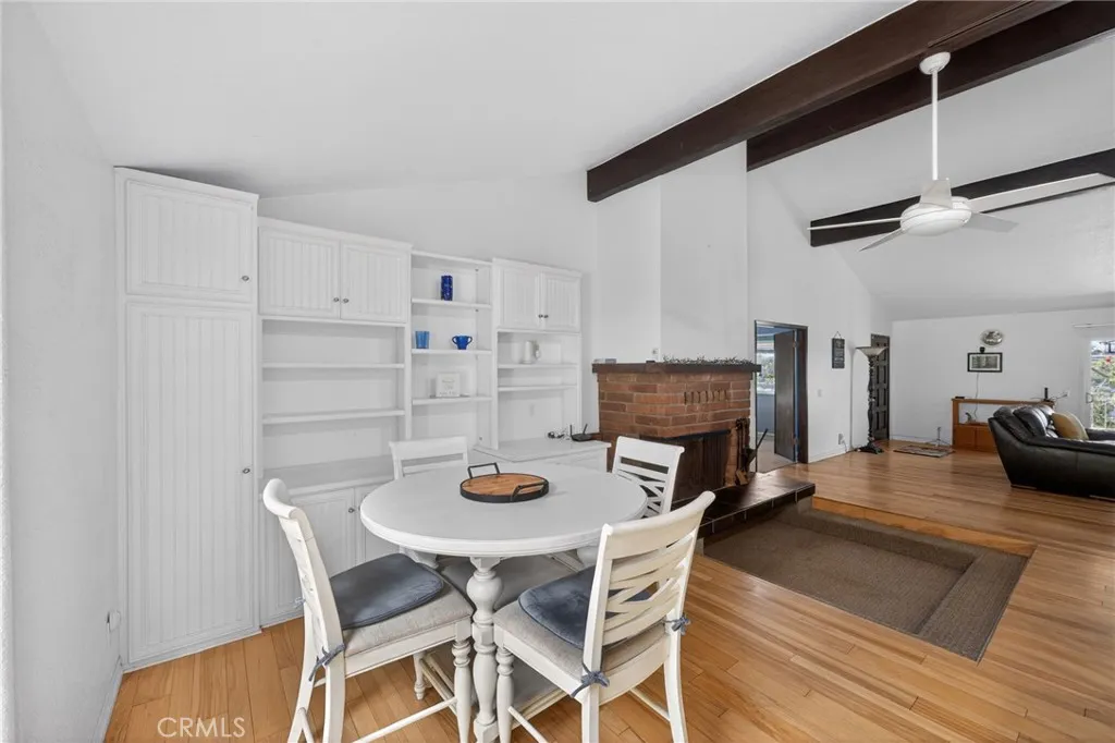 https://cdn.realtyfeed.com/cdn/127/306666018/4f84b4f8d5ff7e6bd15261916f8a16f2.webp