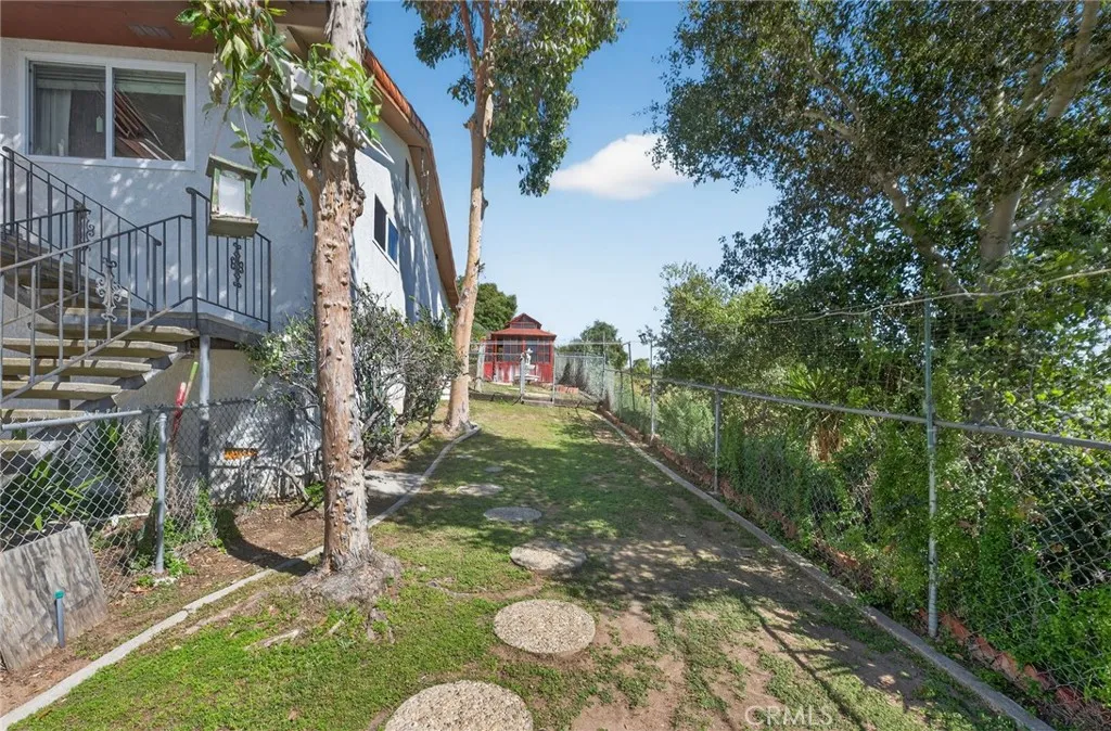 https://cdn.realtyfeed.com/cdn/127/306666018/6564d74ba4a09cf1c3d09463e2c54fbb.webp