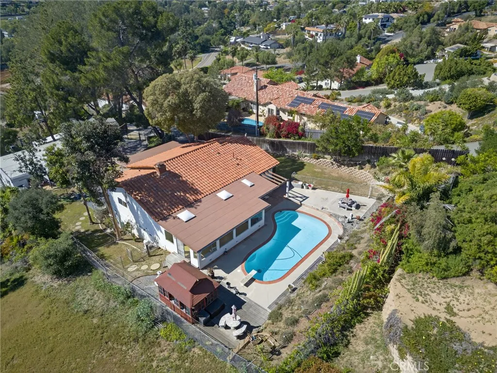 https://cdn.realtyfeed.com/cdn/127/306666018/e000022deca0d6c8aa44dc9172692cc8.webp
