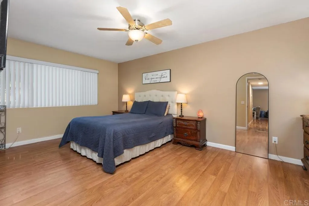 https://cdn.realtyfeed.com/cdn/127/306666030/dcbe1a752e00661331bb20f1ce4a65cd.webp