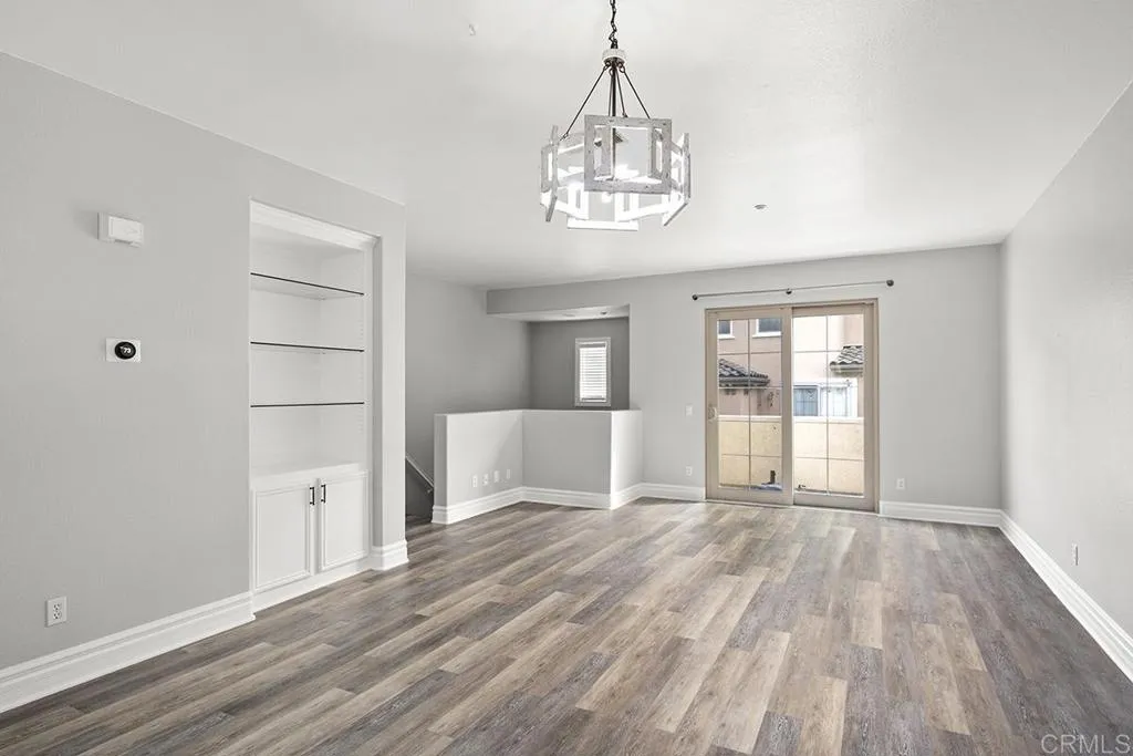 https://cdn.realtyfeed.com/cdn/127/306666060/4c2f7eecc42ce2014b48464eff2920d3.webp