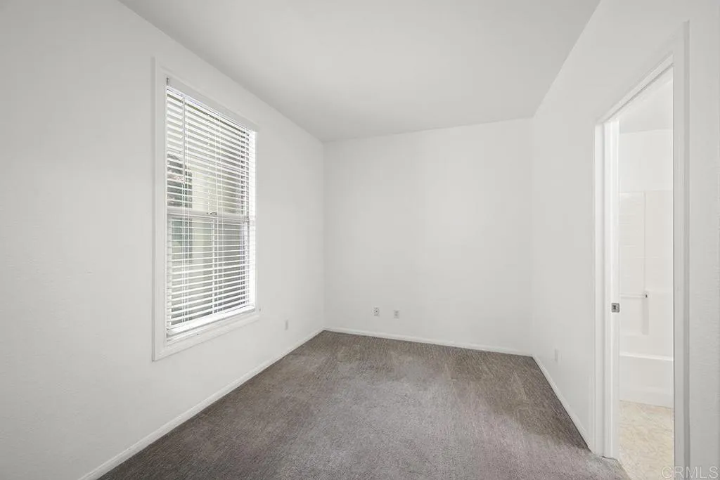https://cdn.realtyfeed.com/cdn/127/306666060/7abe91337b703b353605a9e92d7e3ba4.webp