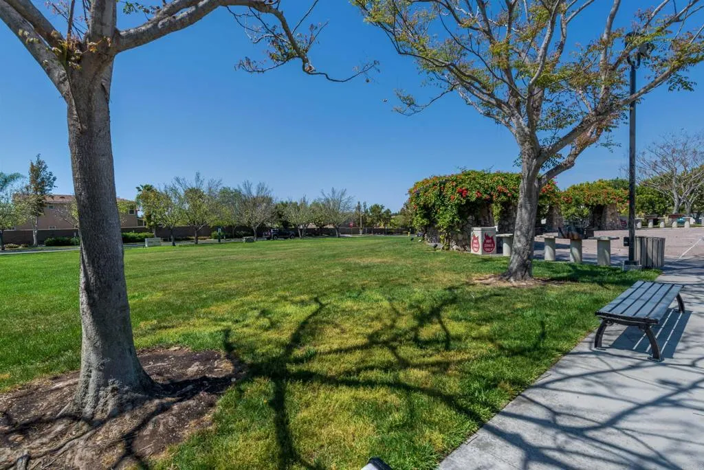 https://cdn.realtyfeed.com/cdn/127/306666060/7f70f05ee8935d1332d60bd329b344a8.webp