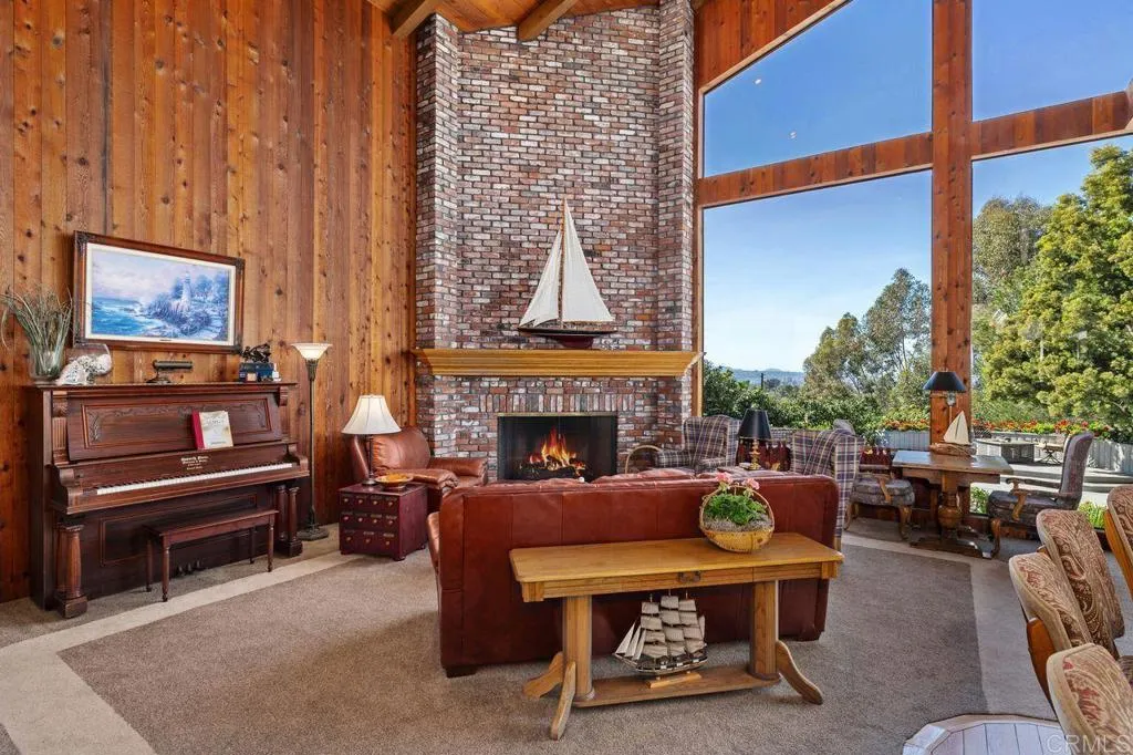 https://cdn.realtyfeed.com/cdn/127/306666130/7fa6f5d56f423087cf269ab9f76d1dbf.webp