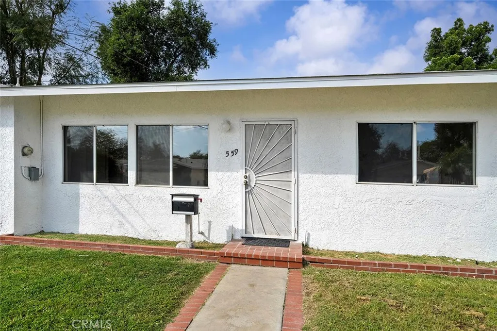 559 G Street, Upland, CA, 91786
