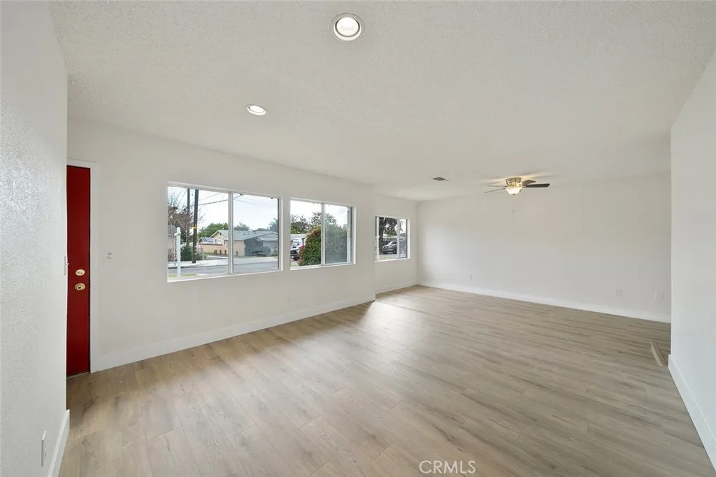559 G Street, Upland, CA, 91786
