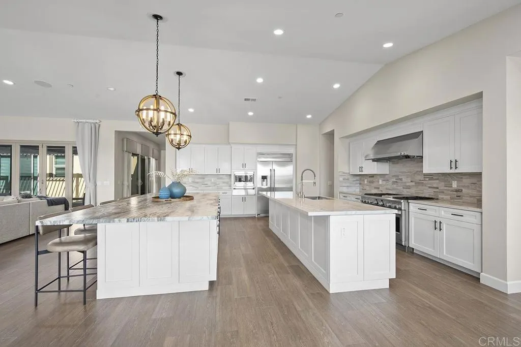 6682 Elegante Way, San Diego, CA, 92130