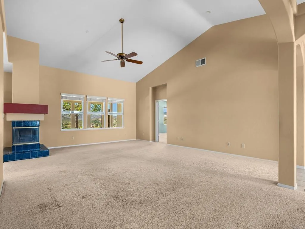 https://cdn.realtyfeed.com/cdn/127/306666329/2bc224df485788f024d3f6d62c646e48.webp