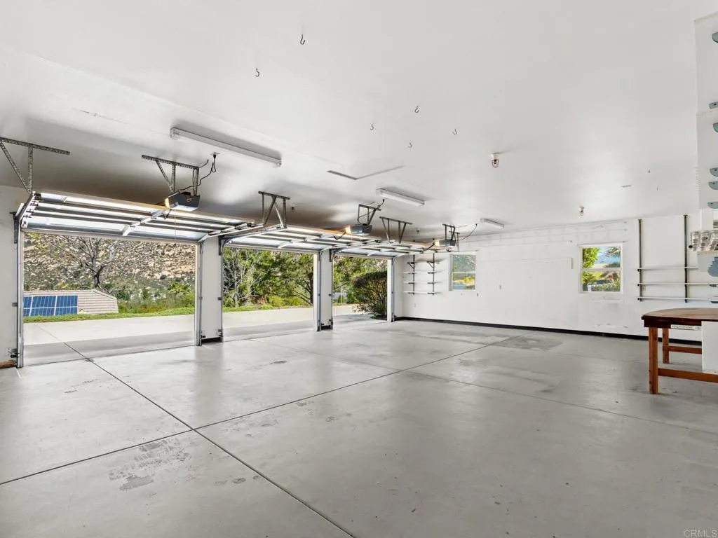 https://cdn.realtyfeed.com/cdn/127/306666329/486561c65eaa5d8df513718715f96c55.webp
