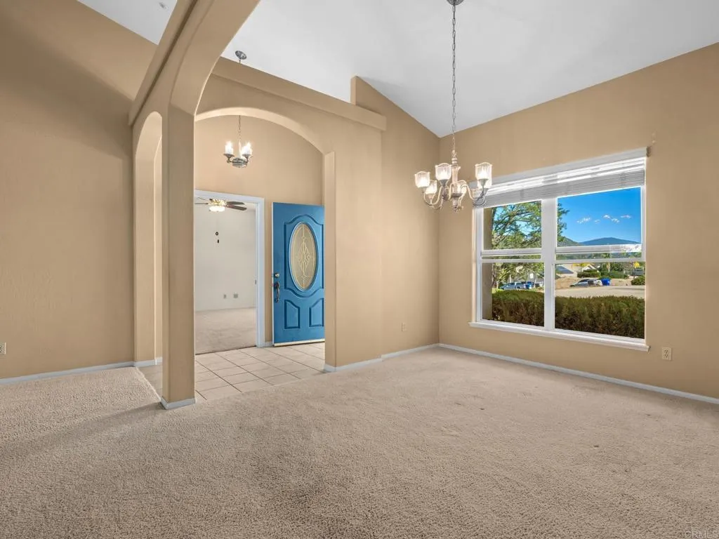 https://cdn.realtyfeed.com/cdn/127/306666329/cb010391443e3489748b4c41664347f2.webp