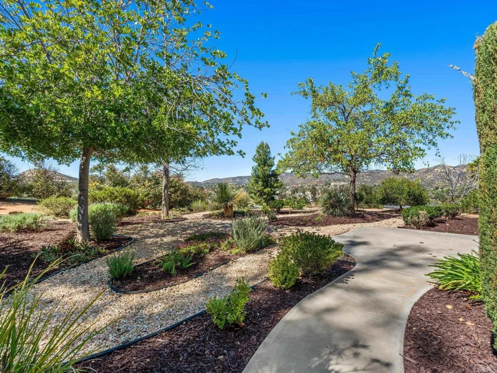 https://cdn.realtyfeed.com/cdn/127/306666329/fe2306b154f7662003abbba1268d2713.webp