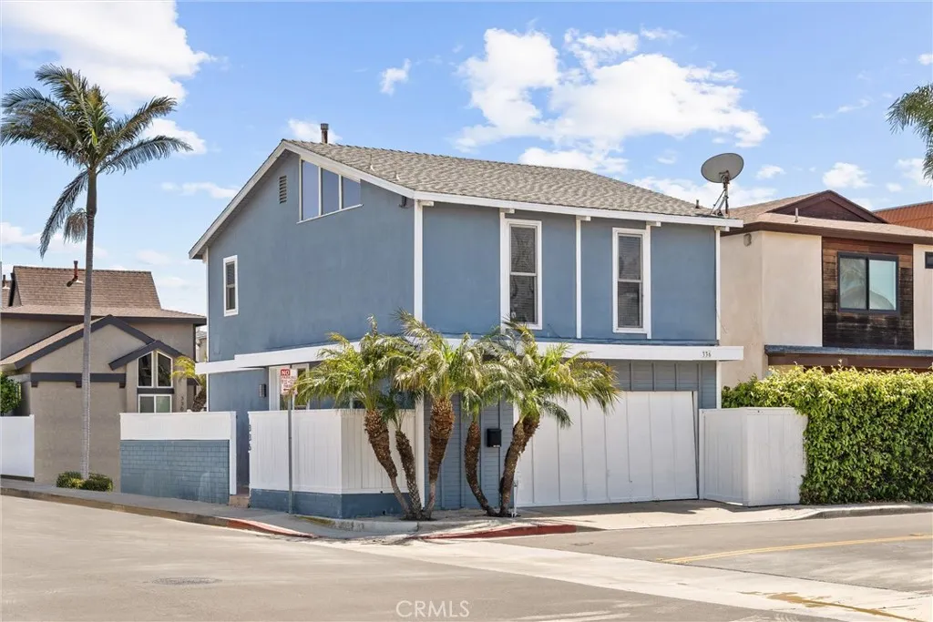 Newport Beach, CA 92663