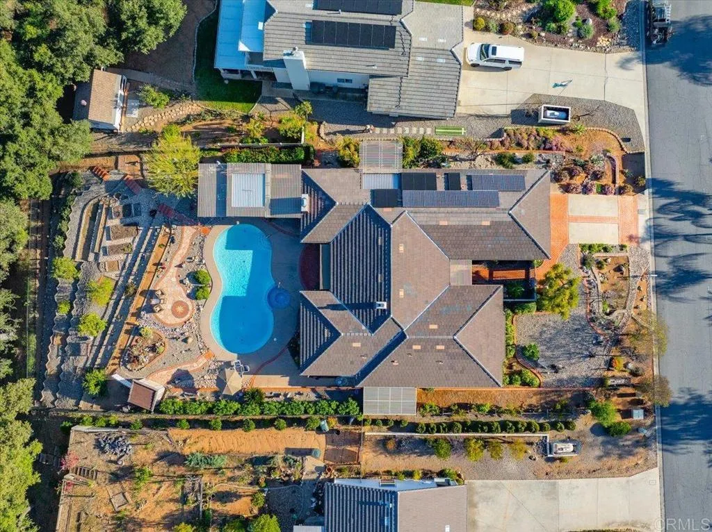 https://cdn.realtyfeed.com/cdn/127/306666443/8757887cfa93104147031eceb9be784f.webp