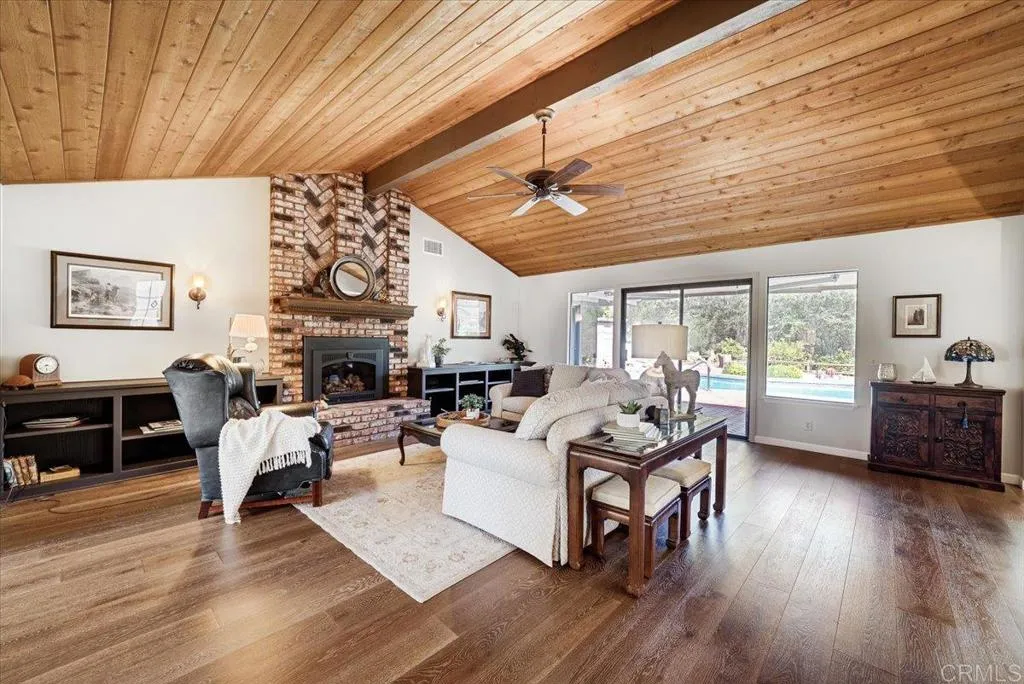 https://cdn.realtyfeed.com/cdn/127/306666443/f62203ac36d55d9e9fcc82ad6f5facc6.webp