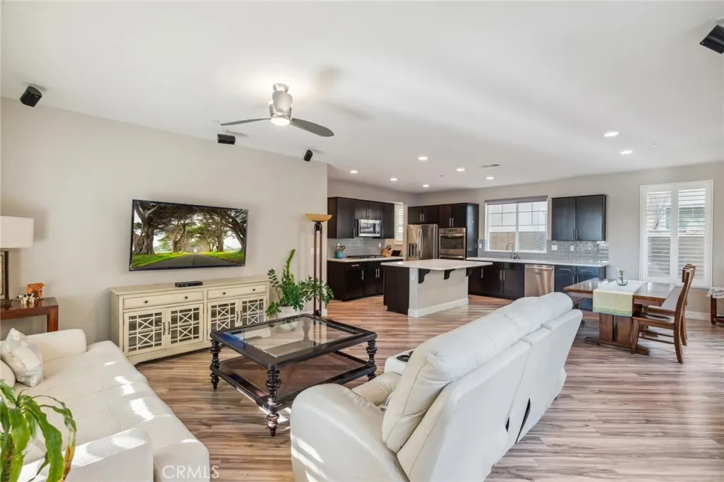 123 Sparrow, Irvine, CA, 92618