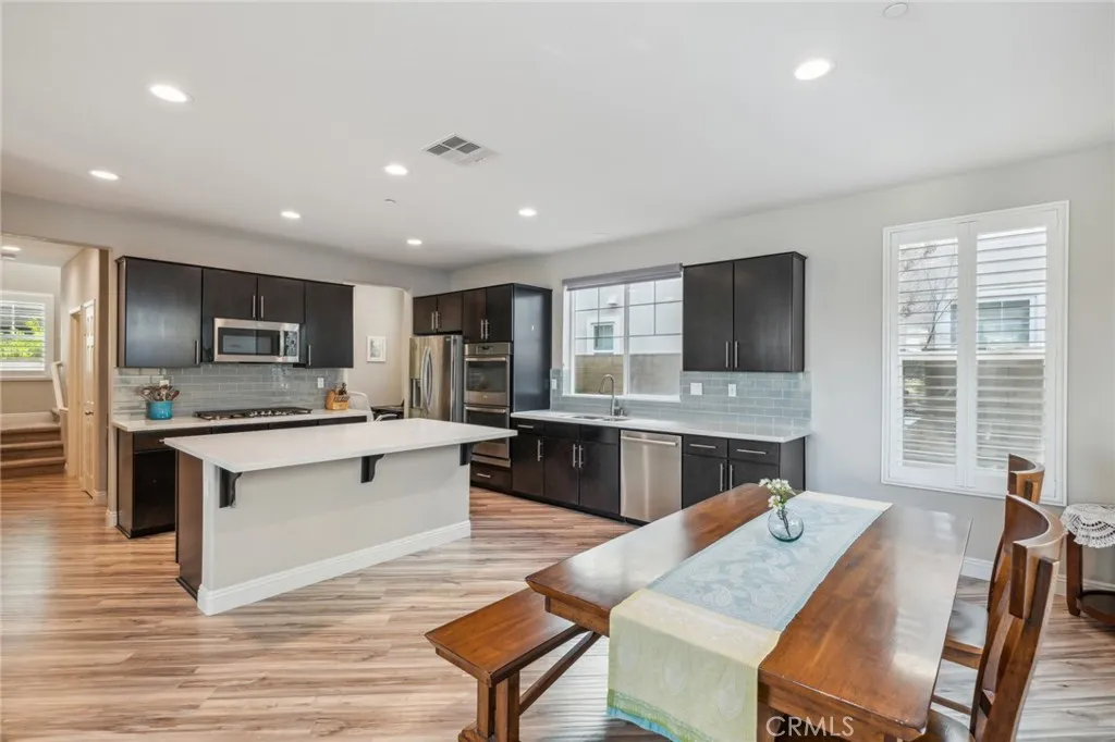 123 Sparrow, Irvine, CA, 92618