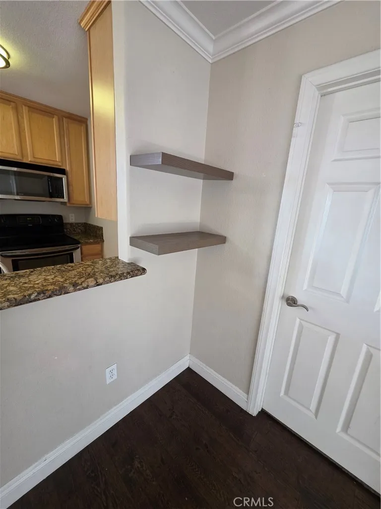 Photo #8: RS26050569 Listing: Photo #8