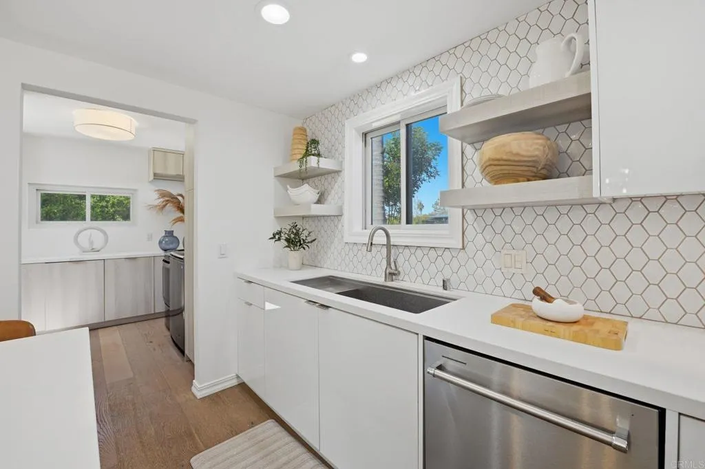 https://cdn.realtyfeed.com/cdn/127/306666514/808e0a373906268a8355a1fd14ea8e72.webp
