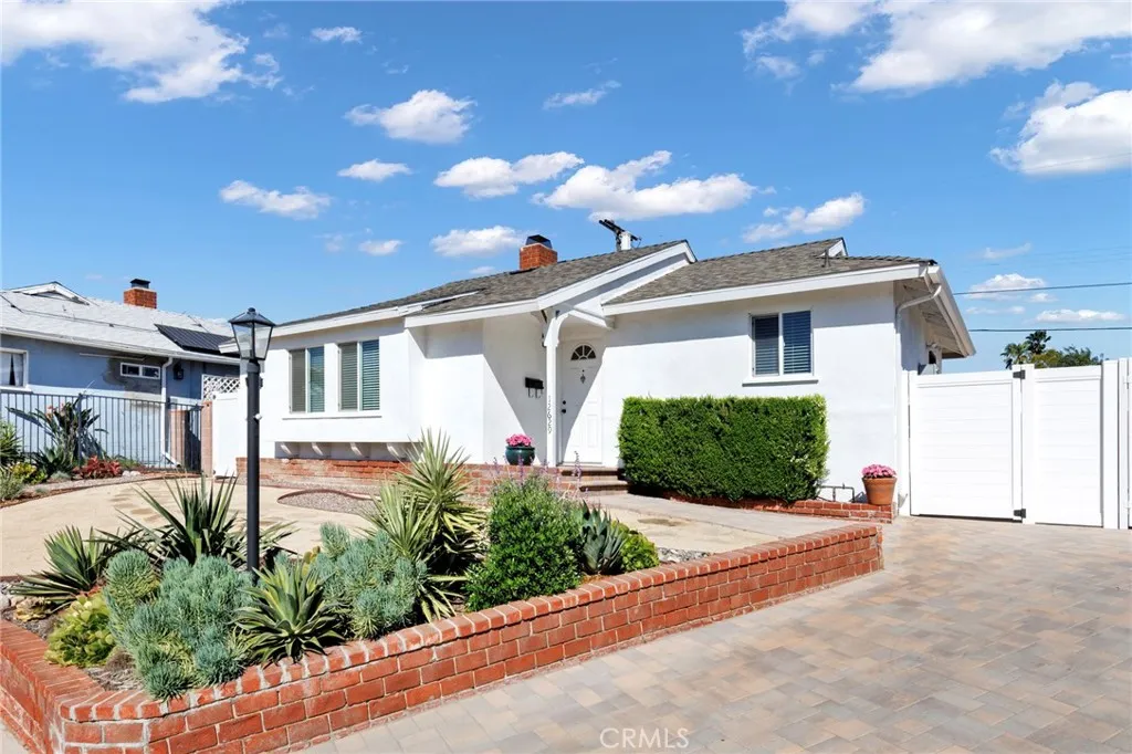 12629 Wixom Street, North Hollywood, CA 91605 - Photo 2 of 31, North Hollywood, CA