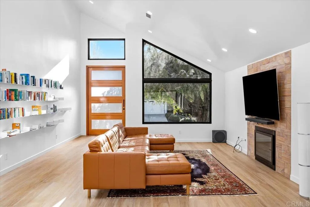 https://cdn.realtyfeed.com/cdn/127/306666533/591963843587b7c6ea456f50c95256e0.webp