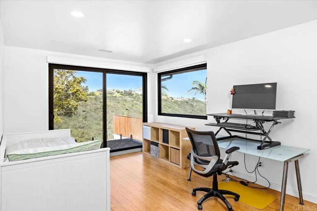 https://cdn.realtyfeed.com/cdn/127/306666533/6c7ce23627eb3f734756ab76f9945805.webp