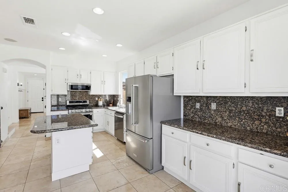 Photo #25: PTP2601973 Listing: Photo #25