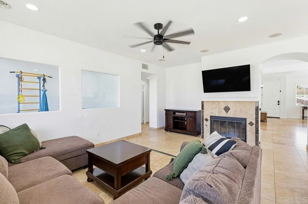 Photo #15: PTP2601973 Listing: Photo #15