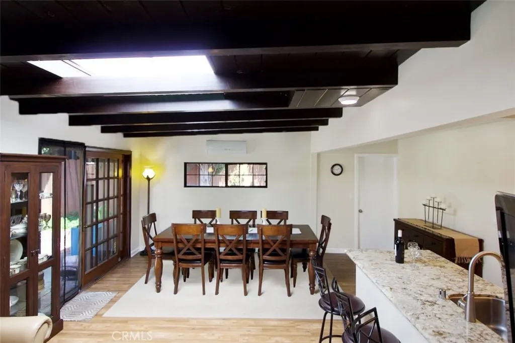 https://cdn.realtyfeed.com/cdn/127/306666601/3df620e9bfafbd9259b0e5a4083096f7.webp