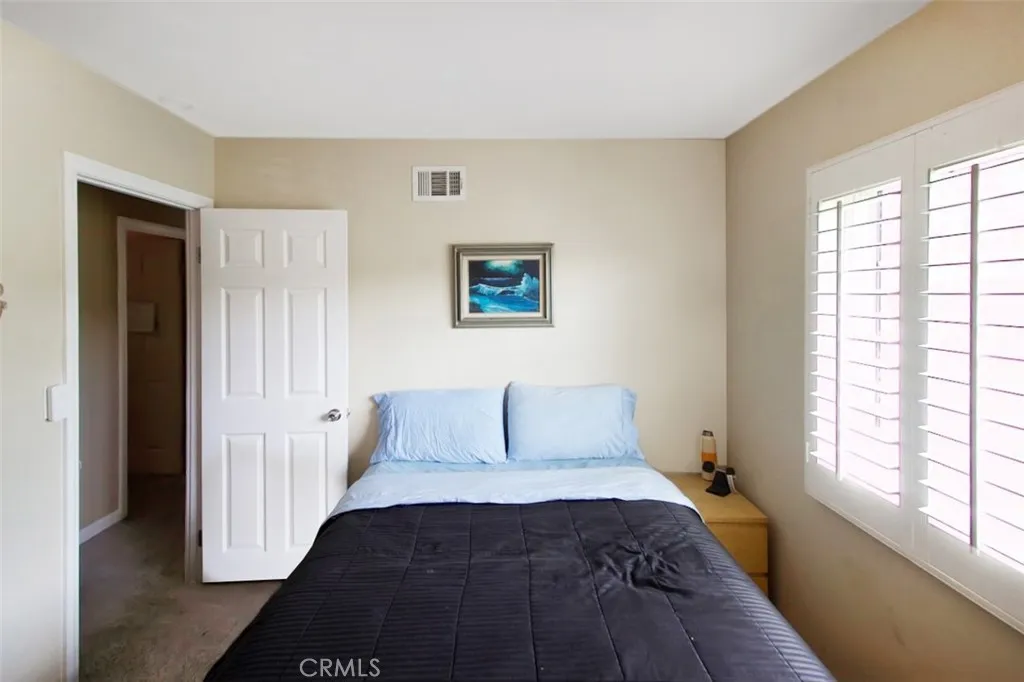 https://cdn.realtyfeed.com/cdn/127/306666601/8c6078e724719be5ae899ac472eb1ef4.webp