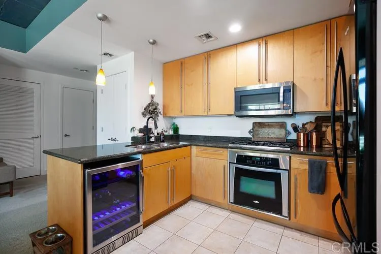 https://cdn.realtyfeed.com/cdn/127/306666606/47f2eefc404ae9785dabad42d5d3f4fa.webp