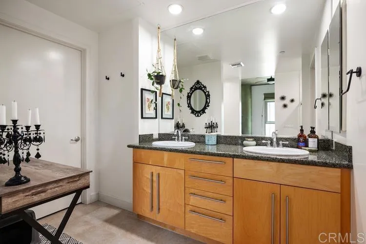 https://cdn.realtyfeed.com/cdn/127/306666606/8a9aaaa71961bbba482861744a3187b0.webp