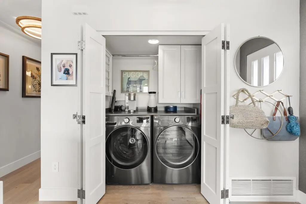 https://cdn.realtyfeed.com/cdn/127/306666626/05d1d1b5cd660f2f92b3c6279bfe0c26.webp