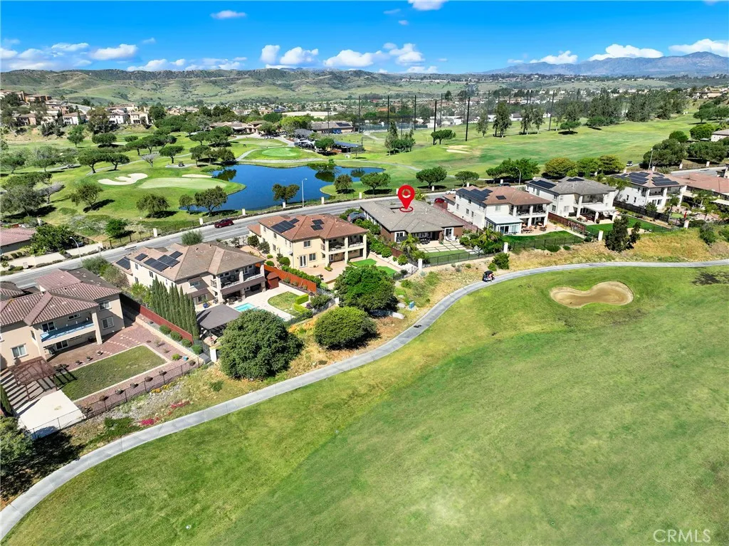 https://cdn.realtyfeed.com/cdn/127/306666651/a433f7070d8b4e4f773ca347a5af0162.webp